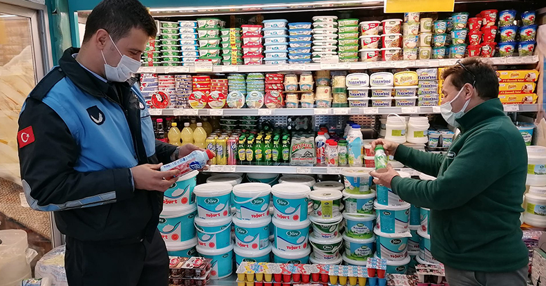 Gebze'de zabıta denetimleri sürüyor