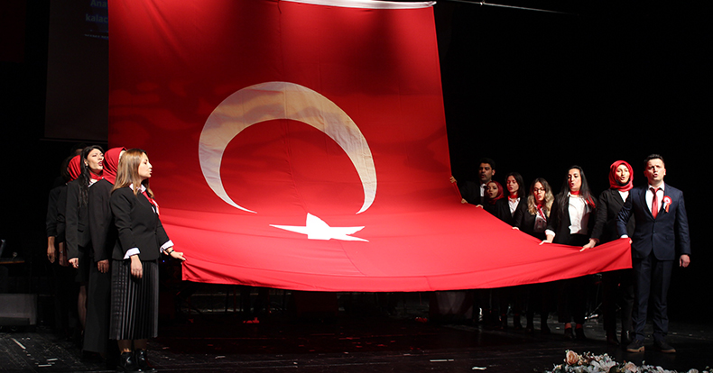 24 Kasım’da öğretmenlere coşkulu kutlama