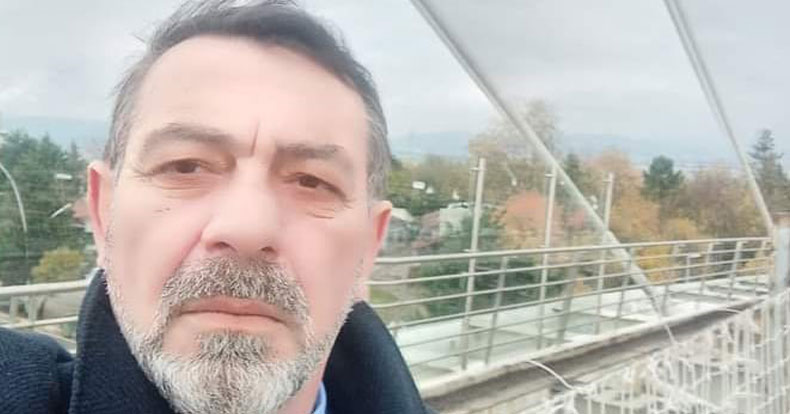 Ertam Peker sahayı dolaşmaya başladı