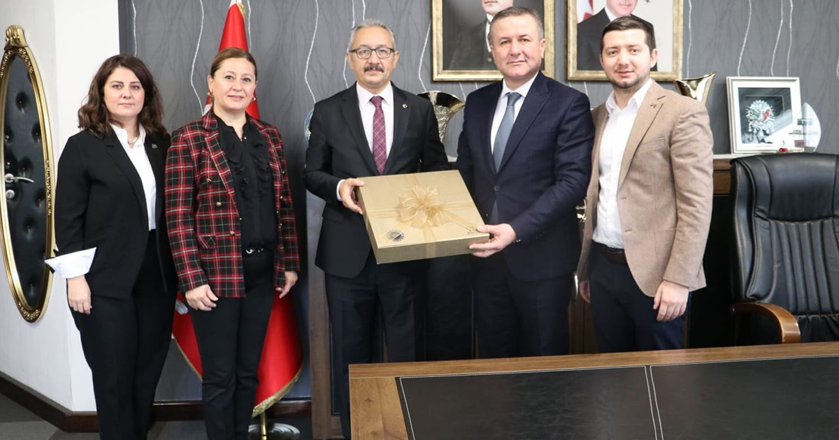 BİLNET KOCAELİ'DEN İL MİLLİ EĞİTİM MÜDÜRÜNE HAYIRLI OLSUN ZİYARETİ