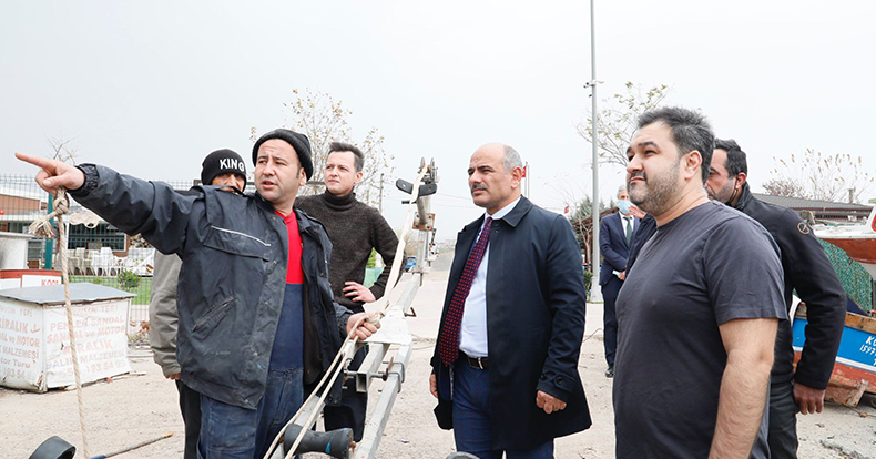 Başkan Söğüt, tekneleri zarar gören balıkçılardan bilgi aldı