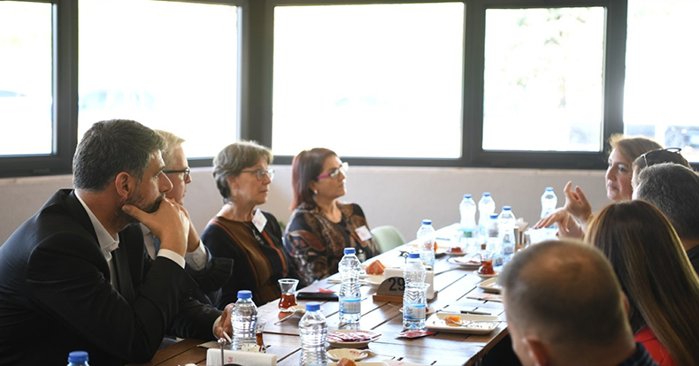 Avrupalı öğretmenler Kartepe'de