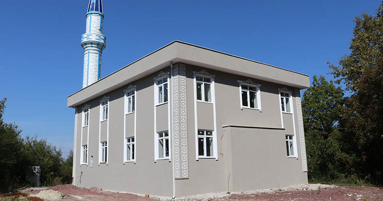 Büyükşehir’in desteğiyle Kartepe’de yapılan cami ibadete açılıyor