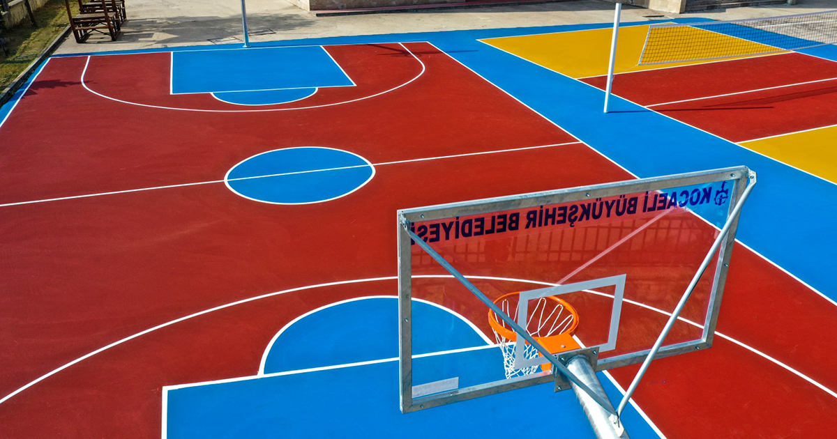 Büyükşehir’den 92 okula daha basketbol ve voleybol sahası