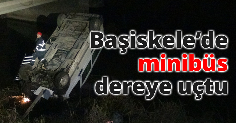 Başiskele’de minibüs dereye uçtu