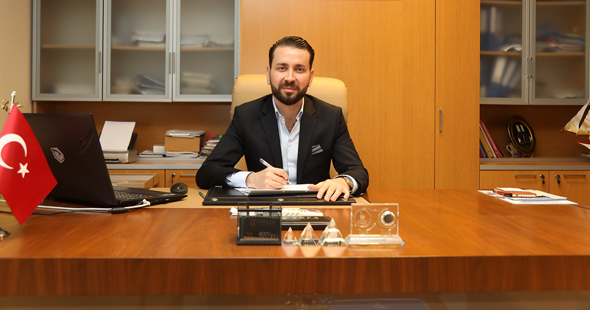 Darıca Belediyesi’nde yeni başkan yardımcısı görevine başladı