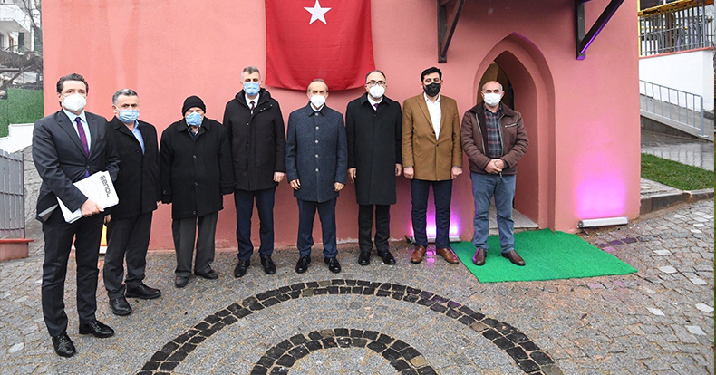 TARİHÎ HAMAMDA , İLK DEFA SICAK SU AKTI
