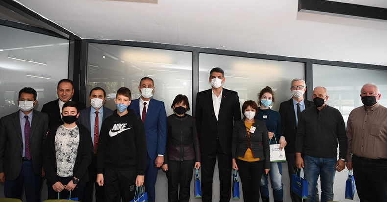 Kocaman Avrupalı eğitimcilere Kartepe’yi anlattı
