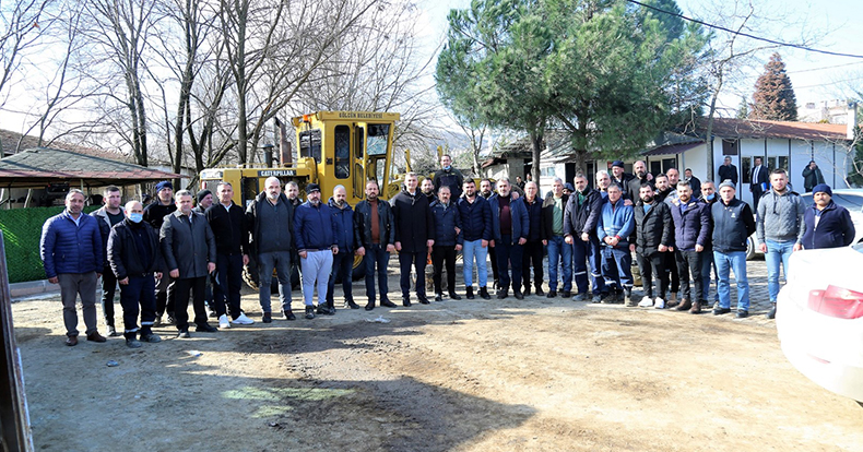 BAŞKAN SEZER, KARLA MÜCADELE EKİPLERİNE TEŞEKKÜR ETTİ