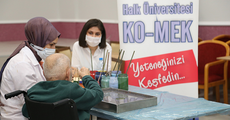 KO-MEK’te ebru var, biliyor musunuz?