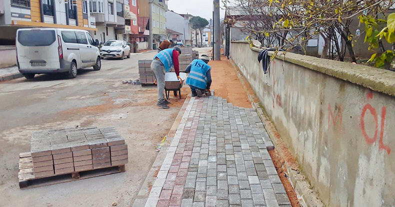 Fatih Mahallesi’nde sıra üstyapıda