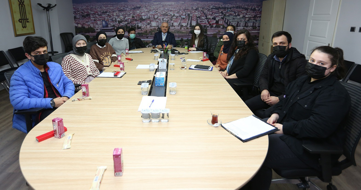 Başkan Aygün, Gazete Kulübü öğrencileri ile buluştu