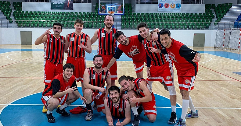 Potada Kocaeli'nin şampiyonu Gölcük Belediyespor