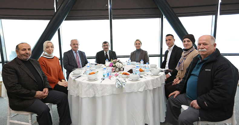 Sosyal Politikalar Toplantısı, Derince’de Yapıldı
