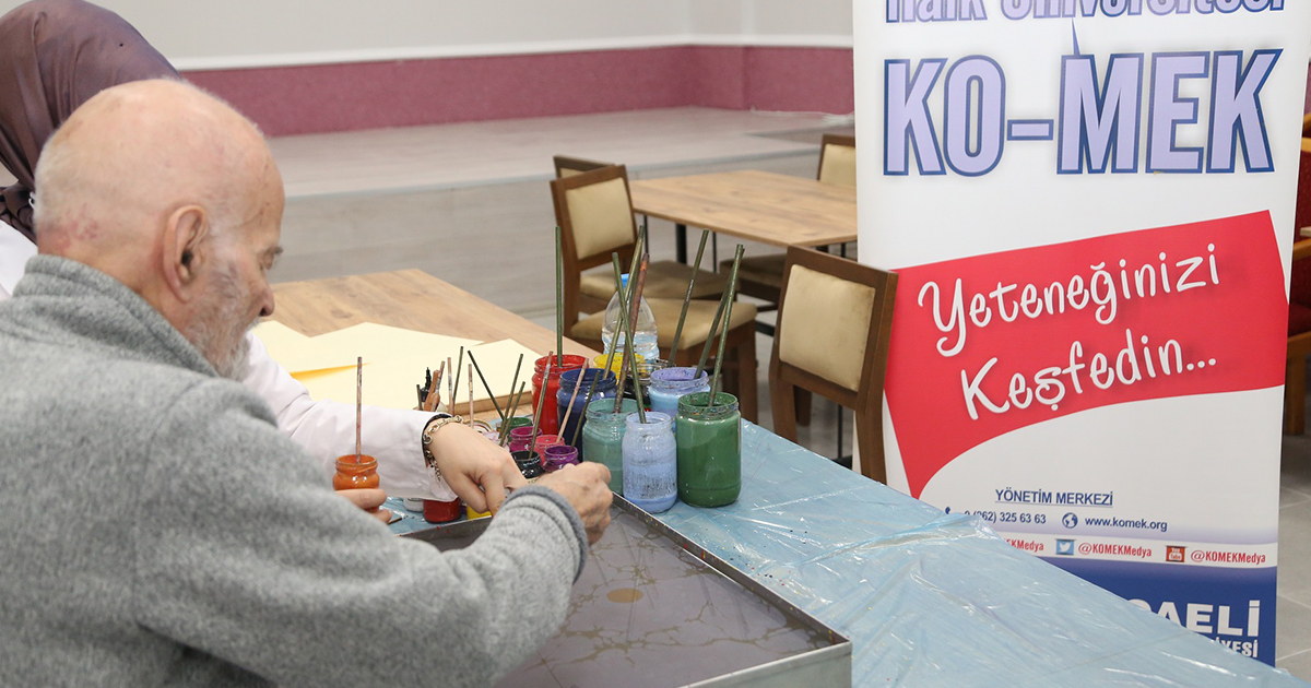 KO-MEK huzur evine konuk oldu