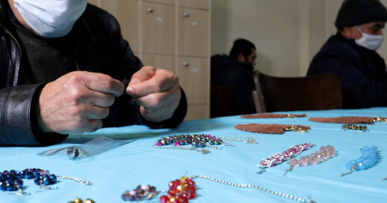 Barınma ve Konaklama Merkezinde takı yapım teknikleri kursu
