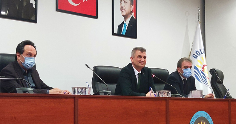 Başkan Sezer muhtarların taleplerini dinledi