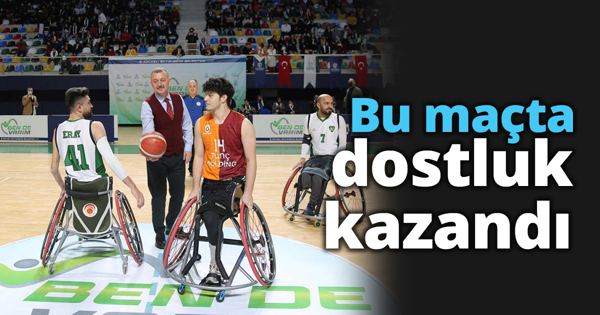 Bu maçta dostluk kazandı   