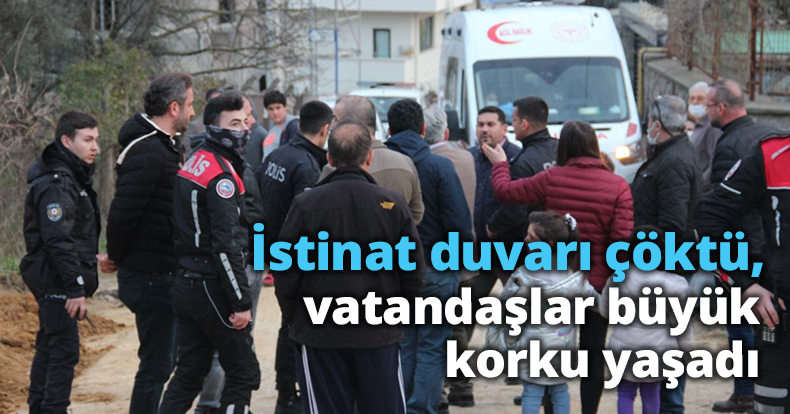 İstinat duvarı çöktü, vatandaşlar büyük korku yaşadı