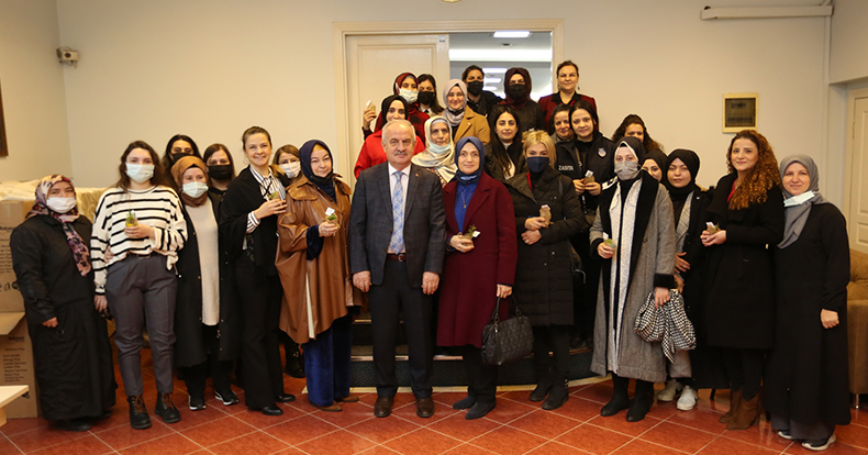 Başkan Aygün, Kadınlar Günü’nü Kutladı