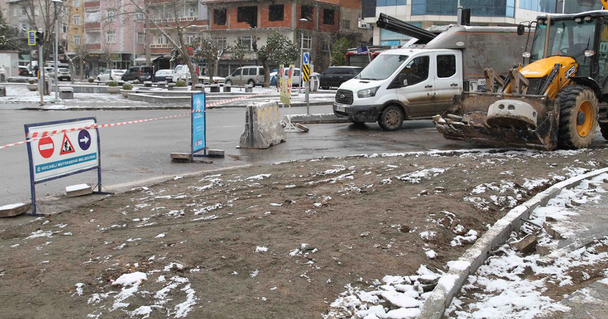     Gebze’de yol yönleri değişiyor, trafik rahatlıyor