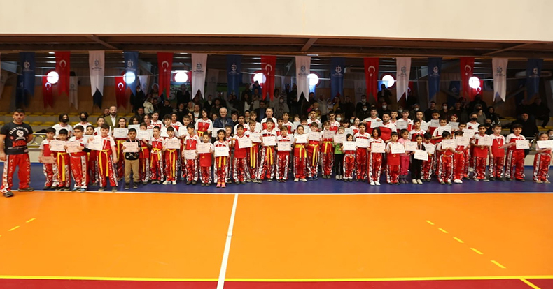 Derince’de Kick Boks Şöleni