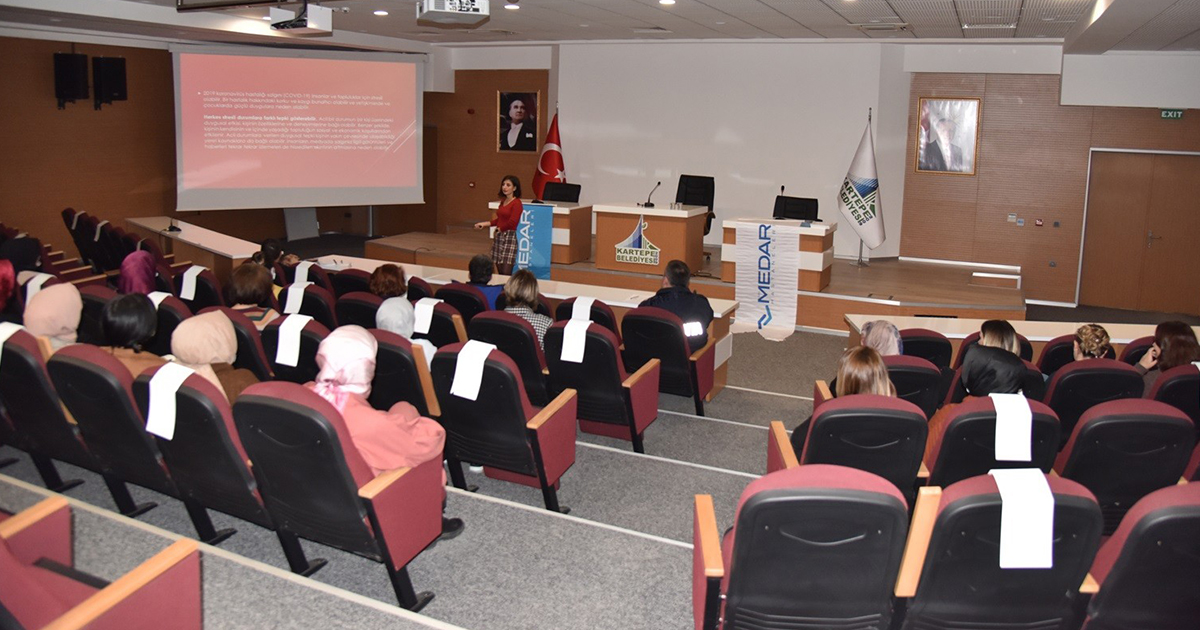 Kartepe Belediyesi personellerine eğitim verildi