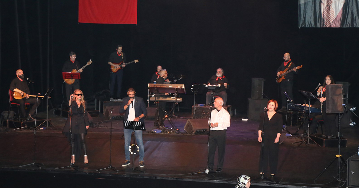 İzmit’te Usta Çı-Rock Rüzgarı