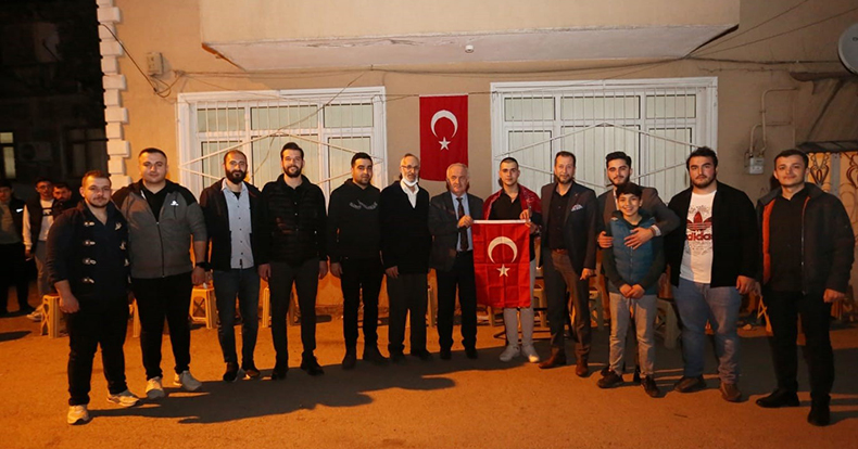 Başkan Aygün, Mehmetçikleri askere uğurladı