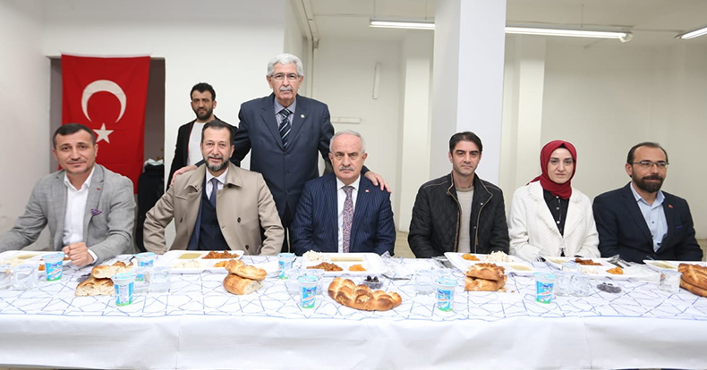 Sırrıpaşa'da teşkilat iftarı