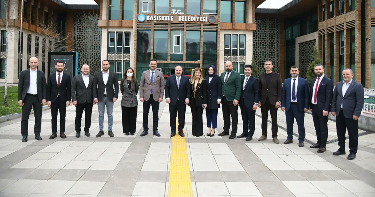 Bakan Varank Başkan Özlü’yü Ziyaret Etti   