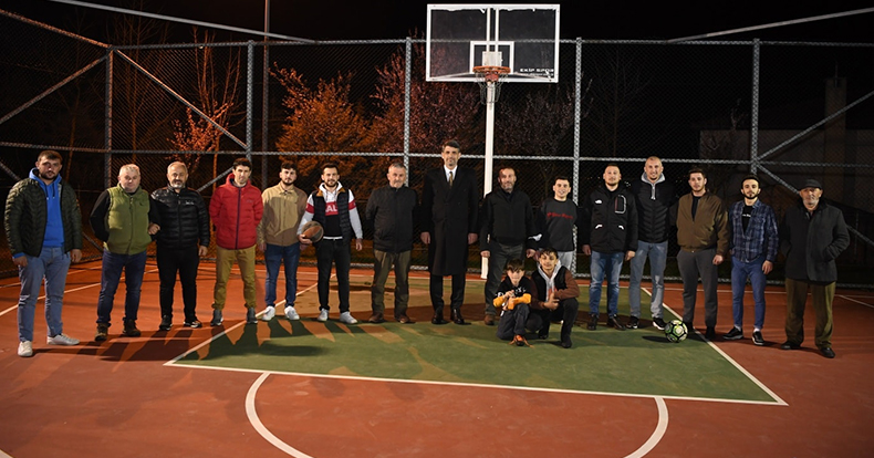 KOCAMAN PENALTILARI KAYBETTİ, GÖNÜLLERİ KAZANDI