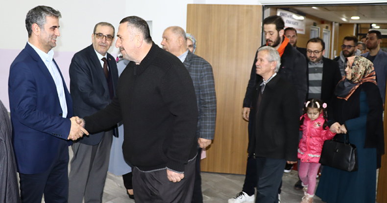 Başkan Turan, Kandıra esnafıyla iftar açtı