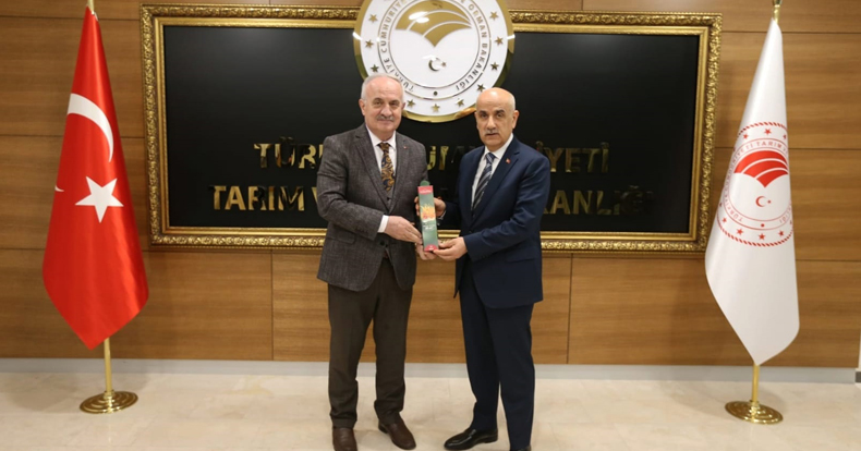 Başkan Aygün’den Bakan Kirişci’ye Ziyaret