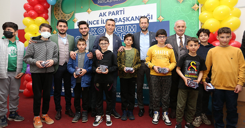 Derince'de iftar bu kez çocuklar için
