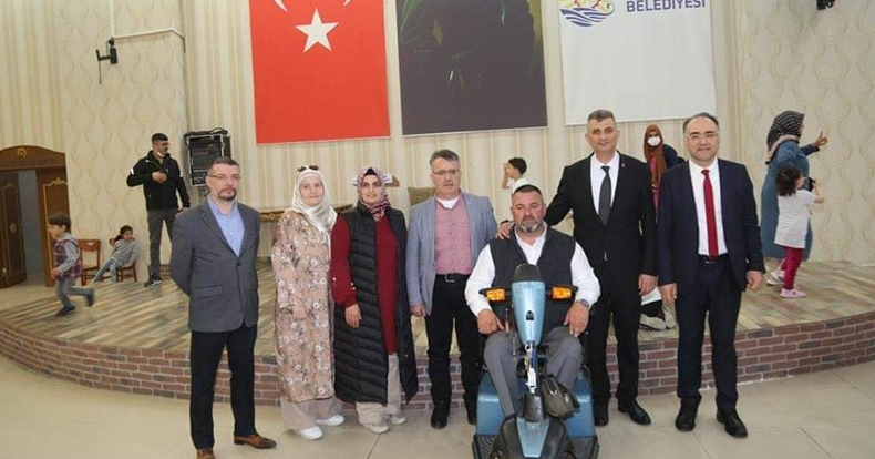 BAŞKAN SEZER, “BİZ BÜYÜK BİR AİLEYİZ”