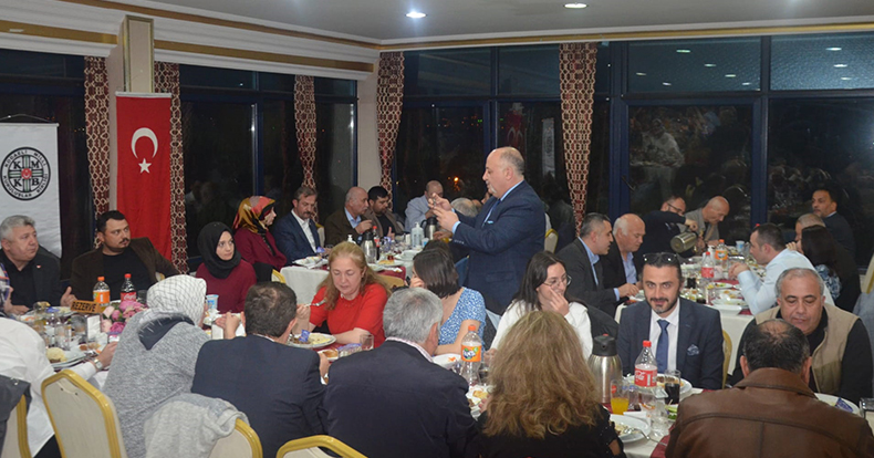 Kocaeli Milli Kuruluşlar Birliği iftar programında buluştu
