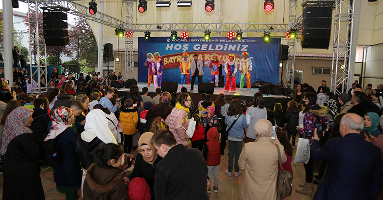 Akmeşe’de bayram coşkusu