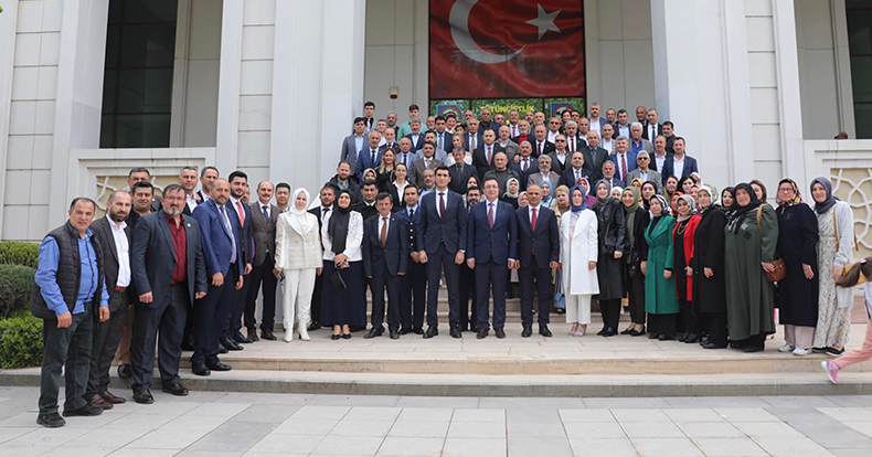Körfez’de ‘pandemisiz’ bayramlaşma