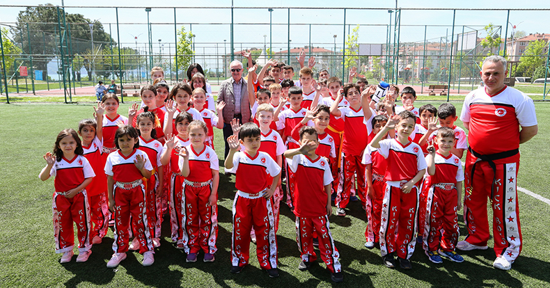 Derince’de Her Noktada Spor Var