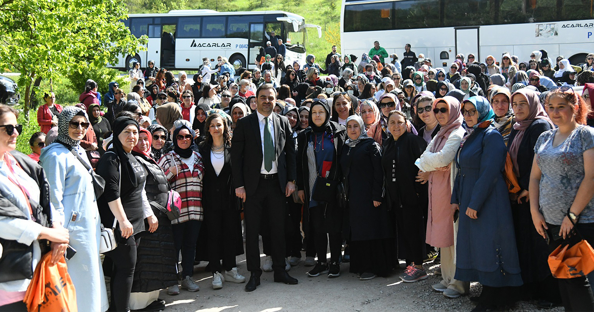 Başiskele’de Anneler Kısa Bir Mola Verdi   