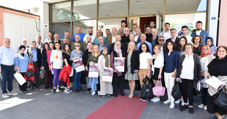 ‘Sanayide Kadın Eli’ Başiskele ve Gölcüklü muhtarlara anlatıldı