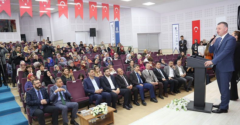 KO-MEK’in Bahar Şenlikleri ilçe sergileriyle başlıyor