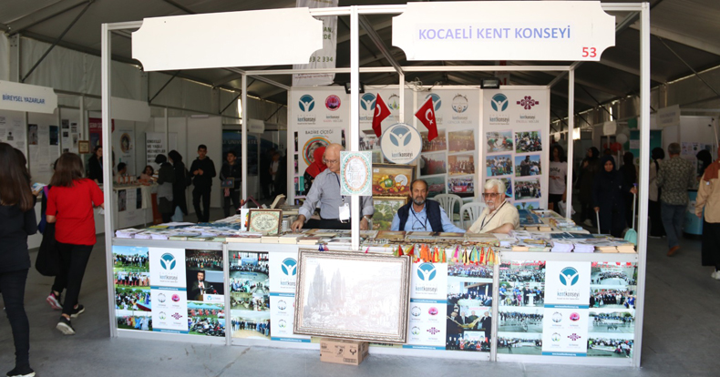 STK’lar Kocaeli Kitap Fuarı’nın tamamlayıcı unsuru oldu