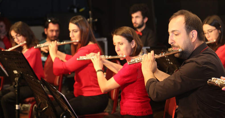 MARMARA FLÜT ORKESTRASI'NDAN MUHTEŞEM 19 MAYIS KONSERİ