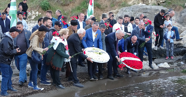 Abhazlar, Kafkas sürgününün 158. yılını Karadeniz kıyısında andı