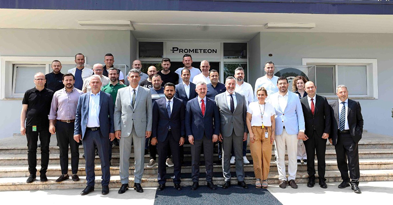 Başkan Büyükakın, “Ülkemiz emekçilerin ellerinde yükseliyor” 
