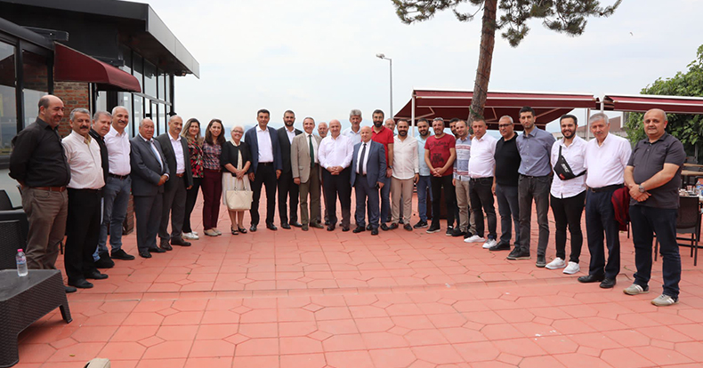 Gakkoşlar kahvaltıda buluştu