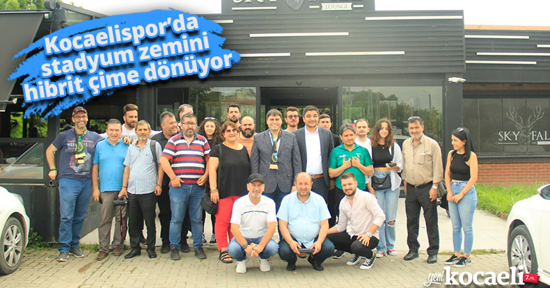 Kocaelispor’da stadyum zemini hibrit çime dönüyor