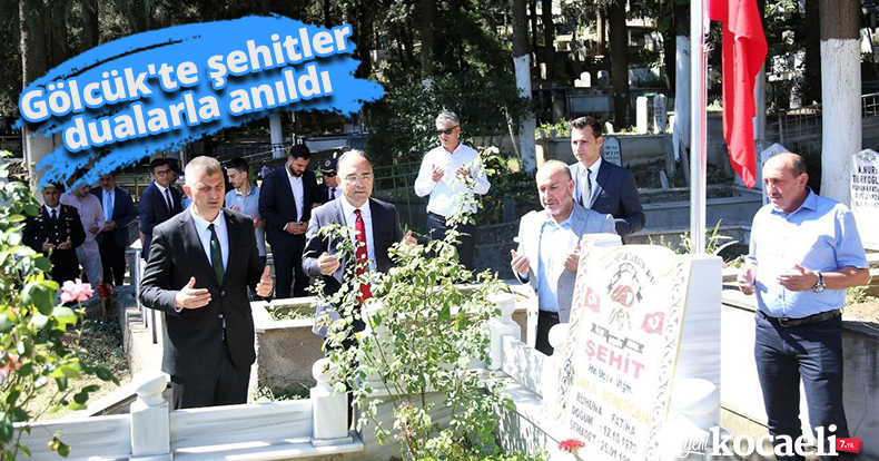 Gölcük'te şehitler dualarla anıldı